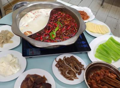 特色火锅技术制作 麻辣火锅炒制麻豆精品传媒国产观看