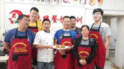 6月麻豆伦理电影网的合照