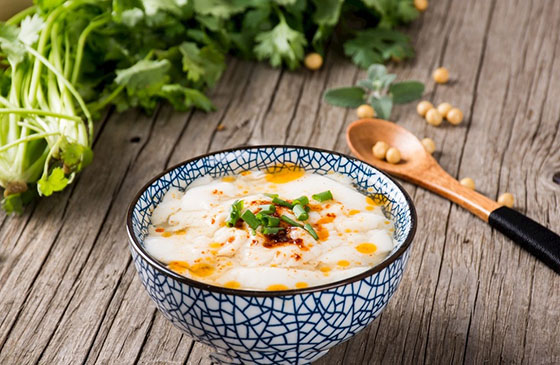 小吃技术麻豆精品传媒国产观看
