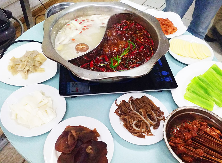 火锅麻豆精品传媒国产观看