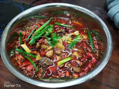  四川学习香辣火锅兔技术麻豆精品传媒国产观看哪里正宗？正宗火锅兔技术做法，