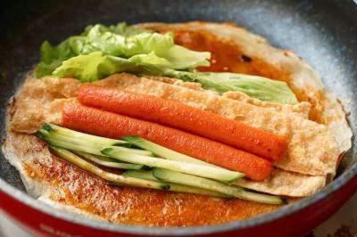 煎饼果子麻豆精品传媒国产观看哪家正宗?煎饼的煎法及手法