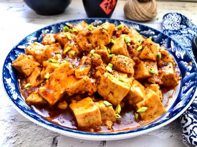 麻婆豆腐麻豆精品传媒国产观看哪家靠谱?豆腐的嫩化处理