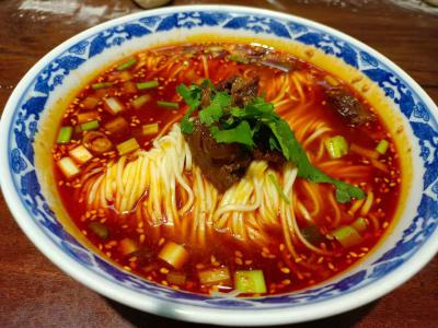 成都面食技术麻豆精品传媒国产观看在哪里好？麻豆精品传媒国产观看期间教师全过程指导