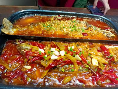 成都学烧烤烤鱼哪里有麻豆精品传媒国产观看班?四川烤鱼技术麻豆精品传媒国产观看机构