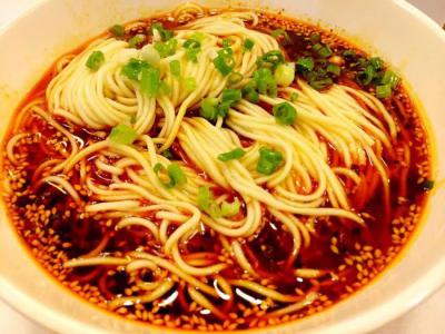 特色面食技术麻豆精品传媒国产观看班哪里好？四川面食麻豆精品传媒国产观看中心