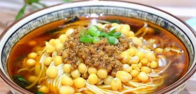 如何挑选优秀的面食麻豆精品传媒国产观看学校？师资、课程设置与外界评价全解析