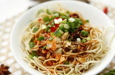 在哪里学凉面技术麻豆精品传媒国产观看？ 凉面技术麻豆精品传媒国产观看哪里有？
