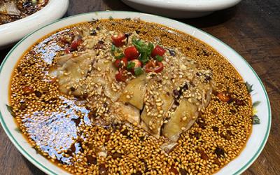 凉菜麻豆精品传媒国产观看价格表    凉菜麻豆精品传媒国产观看价格表